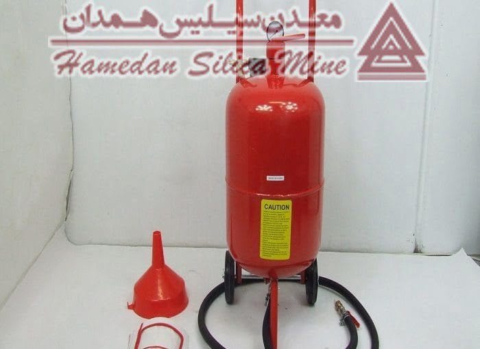SANDBLASTER-10-GALLON-SANDBLAST-REGULATOR-SANDBLASTING-BRAND-171240969412-compressor-700x510 سیلیس سندبلاست